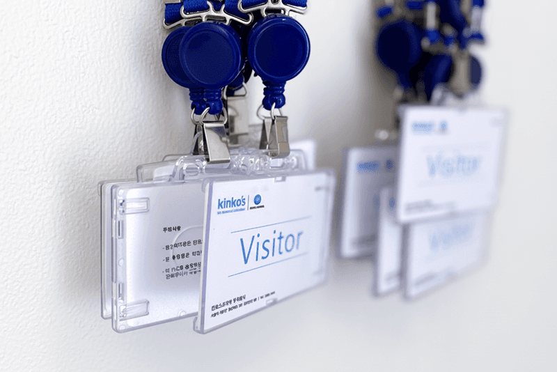 3_it보안_5_킨코스 보안 구역 출입용 방문증, 외부 방문자 관리와 출입 이력 확인을 위한 보안 시스템 구성 요소